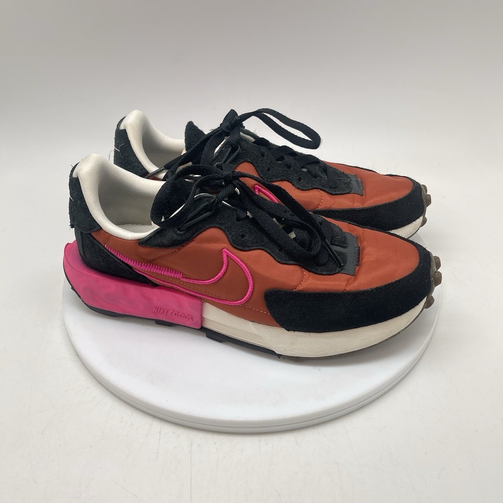 Nike Sneakers Womens 7 Fontanka Waffle Brunt Sunrise Pink Low Top DC3579-800